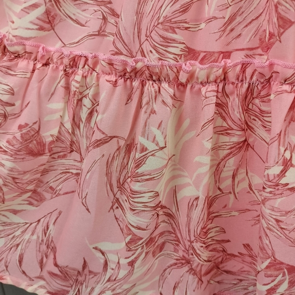 NWOT VICI Tie Strap Tiered Flowy Mini Sun Dress in Palm Leaf Pattern Sz. S - Picture 7 of 15